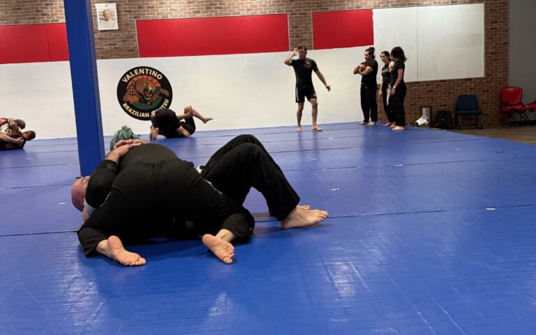 training bjj and self defense on class